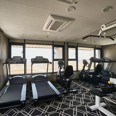 Royal Emporium Incheon Airport Hotel Bagian luar foto