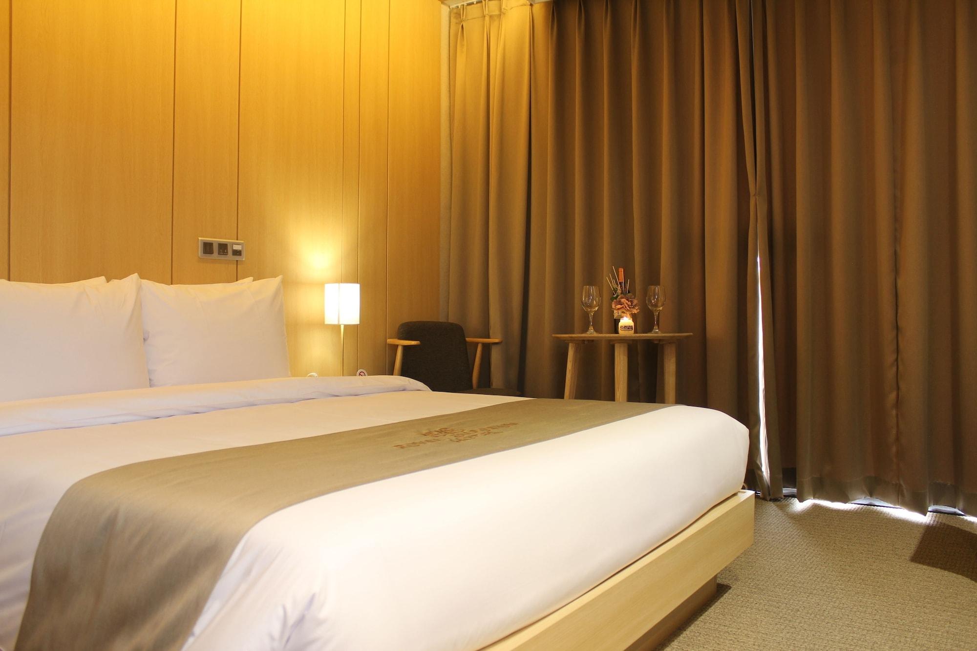 Royal Emporium Incheon Airport Hotel Bagian luar foto