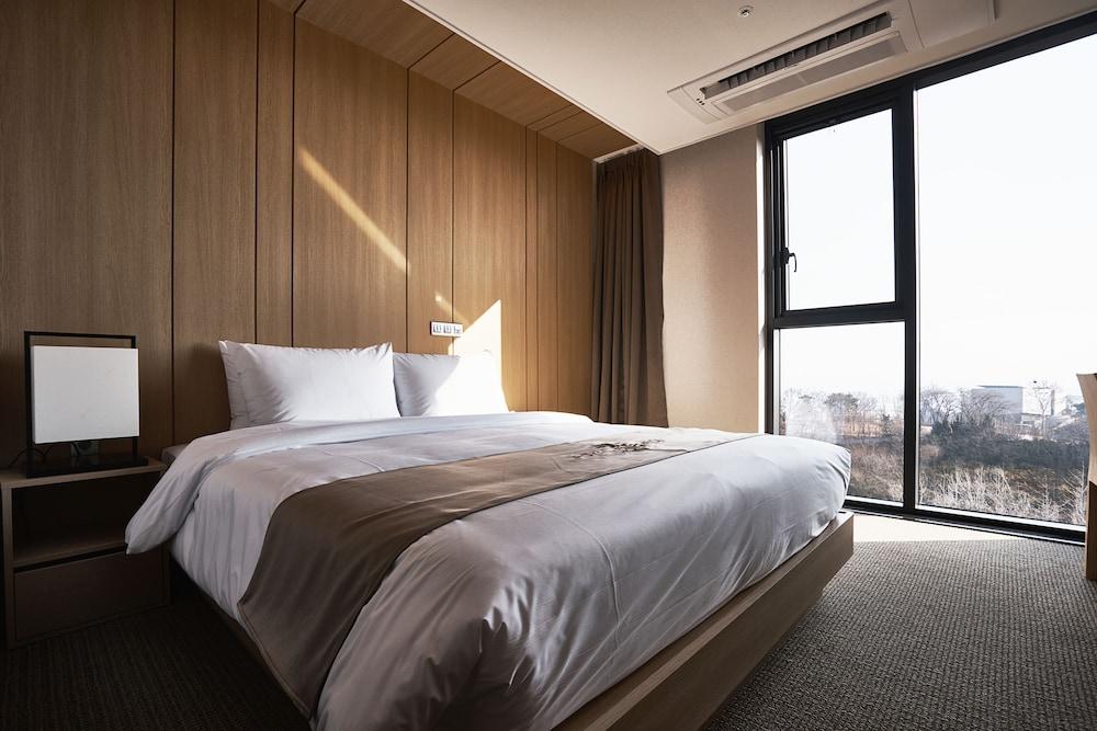 Royal Emporium Incheon Airport Hotel Bagian luar foto