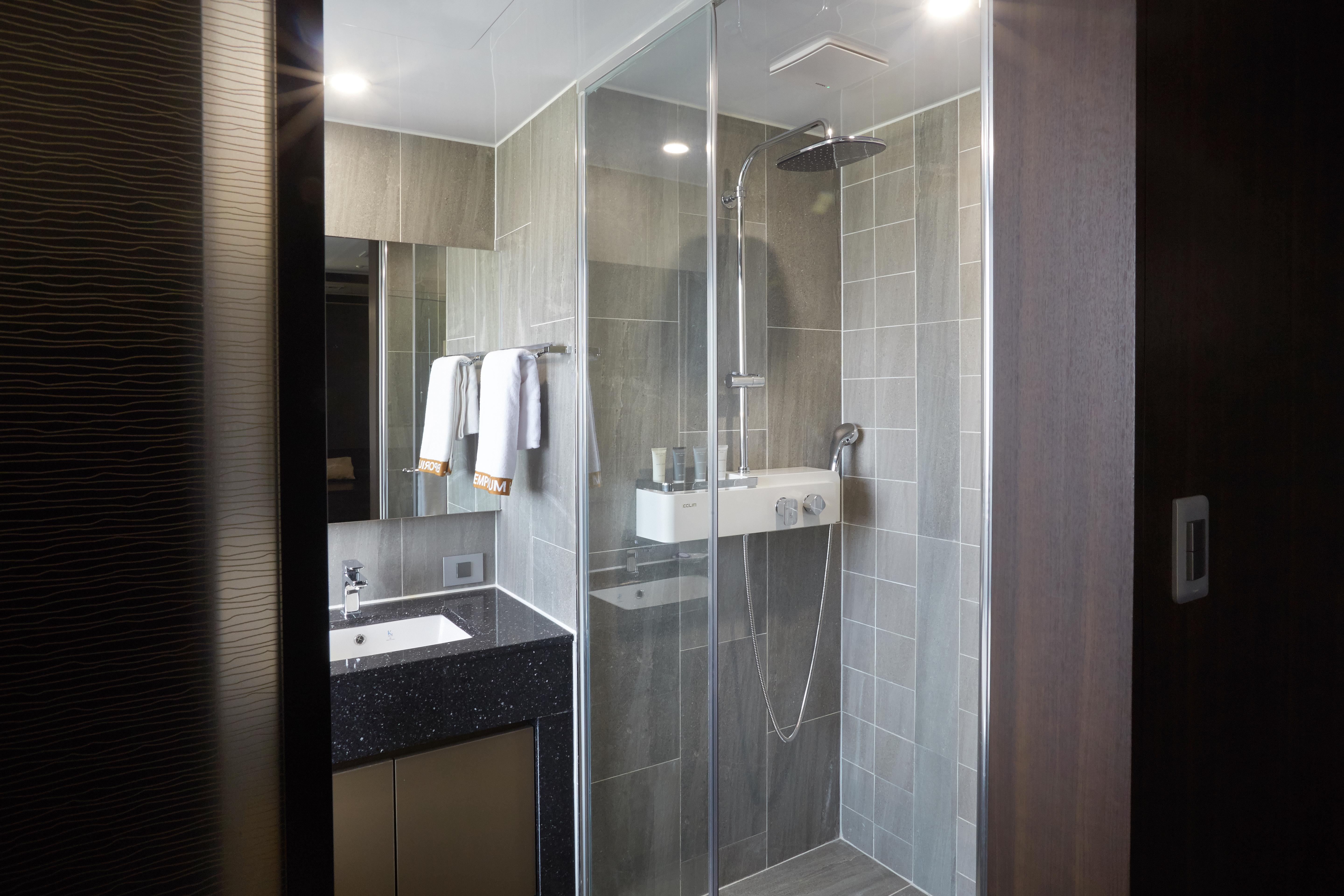 Royal Emporium Incheon Airport Hotel Bagian luar foto