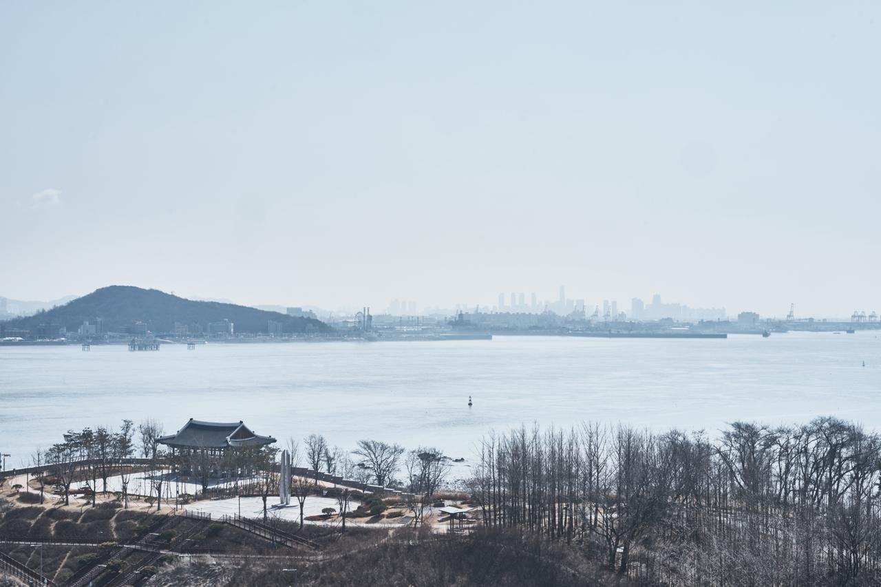 Royal Emporium Incheon Airport Hotel Bagian luar foto