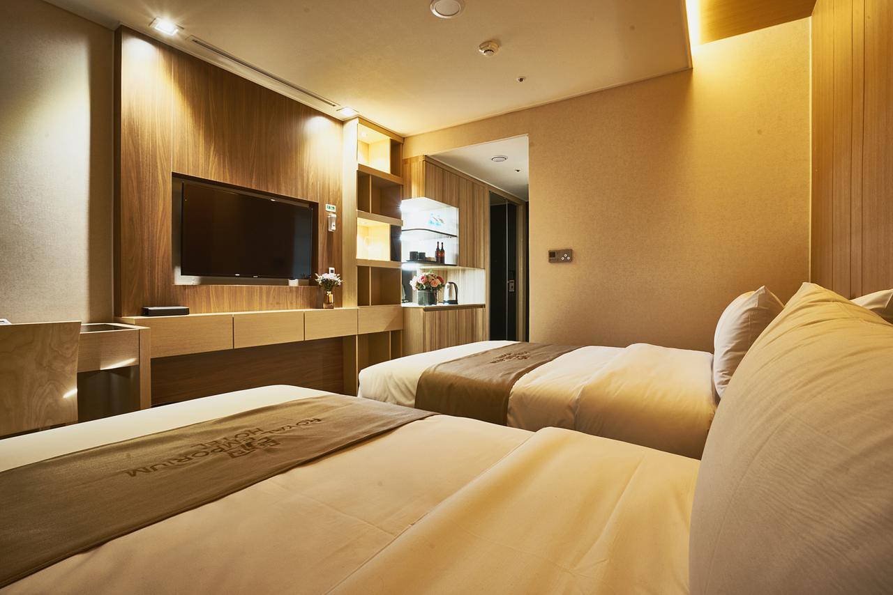 Royal Emporium Incheon Airport Hotel Bagian luar foto