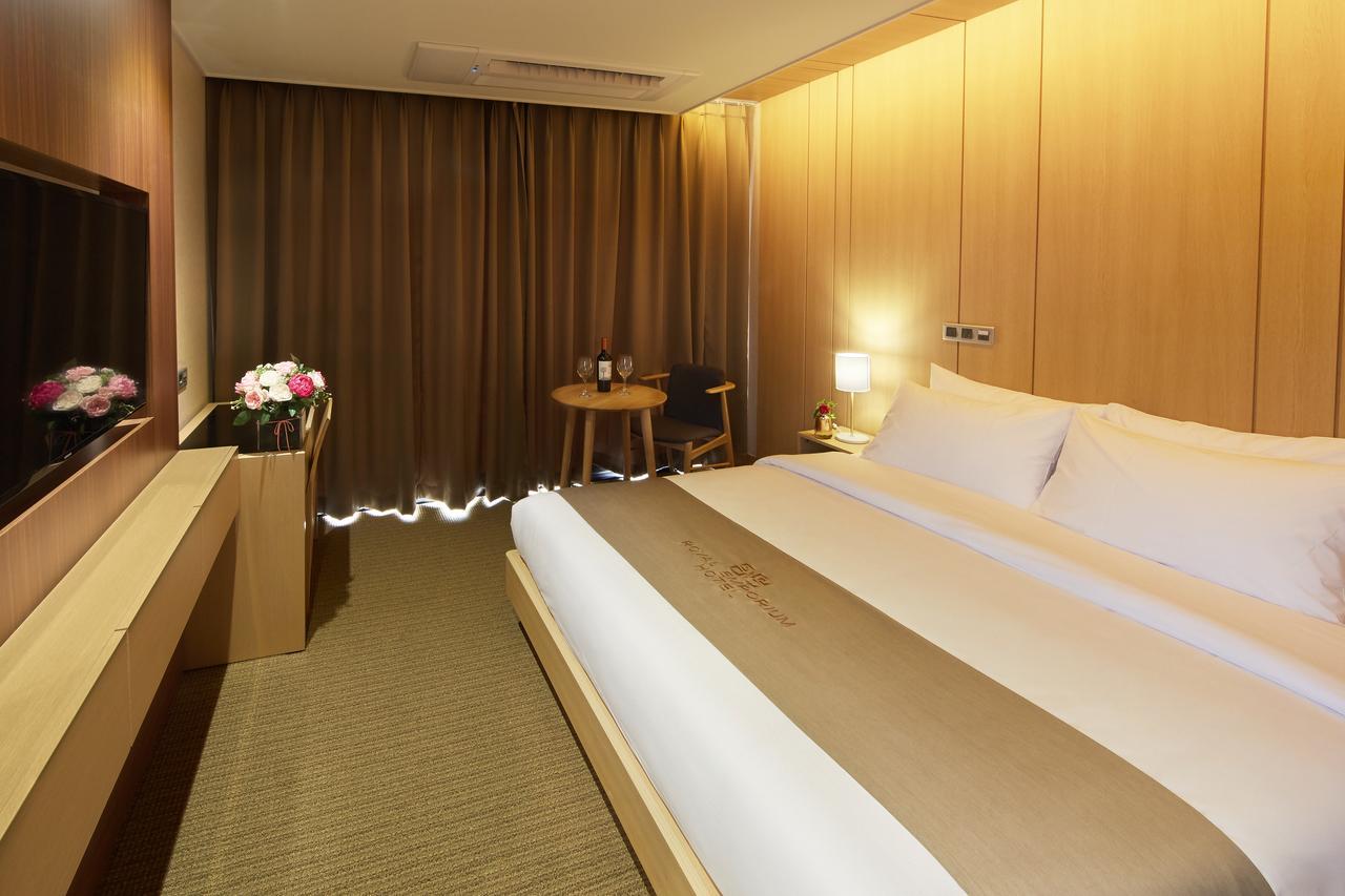 Royal Emporium Incheon Airport Hotel Bagian luar foto